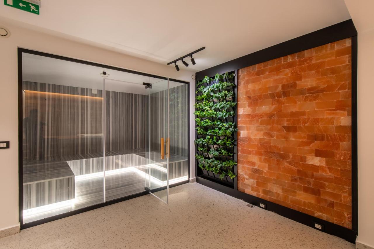 Moncafe Boutique Hotel & Spa טיראנה מראה חיצוני תמונה