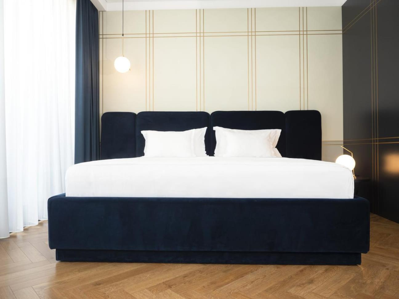 Moncafe Boutique Hotel & Spa טיראנה מראה חיצוני תמונה